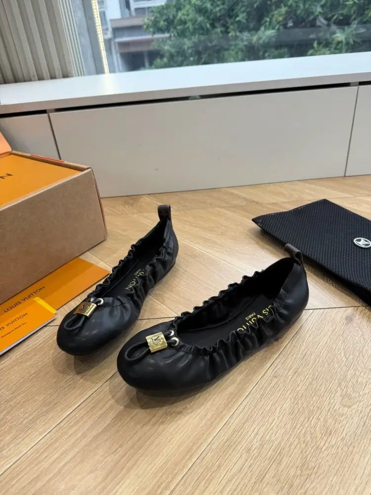 Louis Vuitton Ballet shoes LV NOLITA — Photo 2