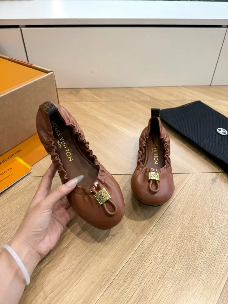Louis Vuitton Ballet shoes LV NOLITA — Photo 4