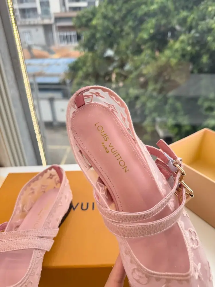 Louis Vuitton Ballet shoes — Photo 4