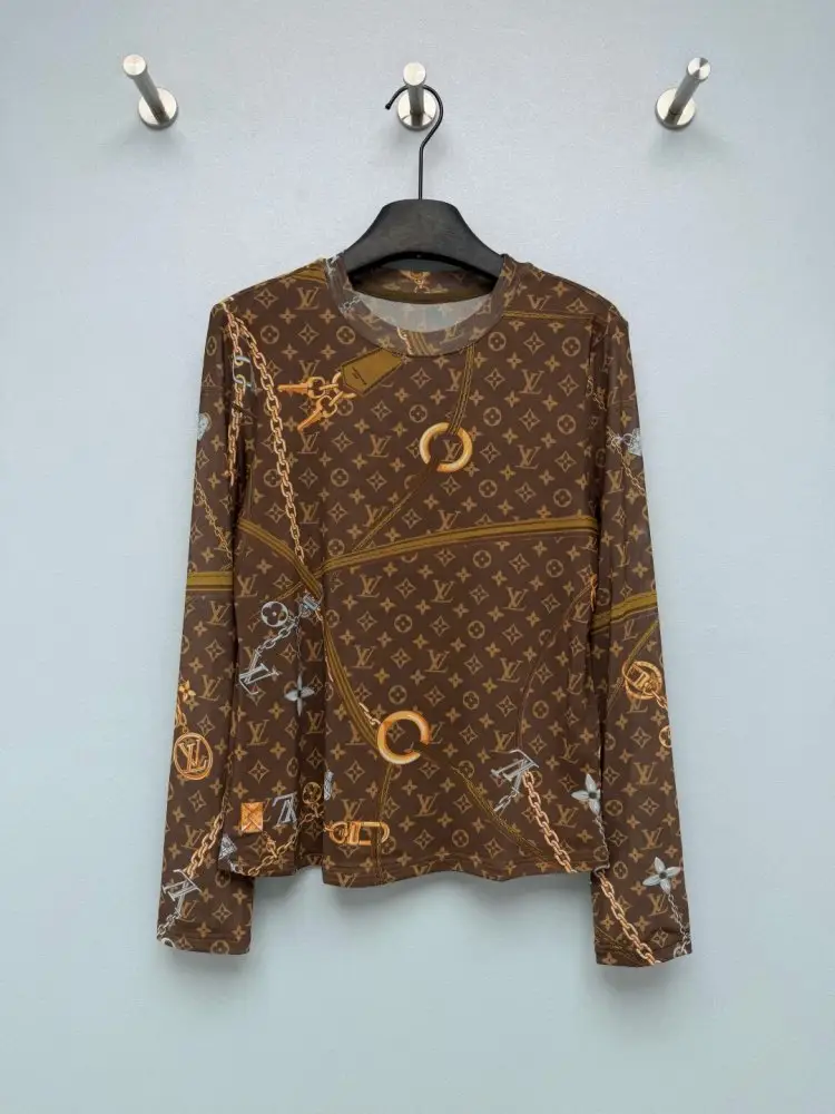 Louis Vuitton — Кофта жіноча