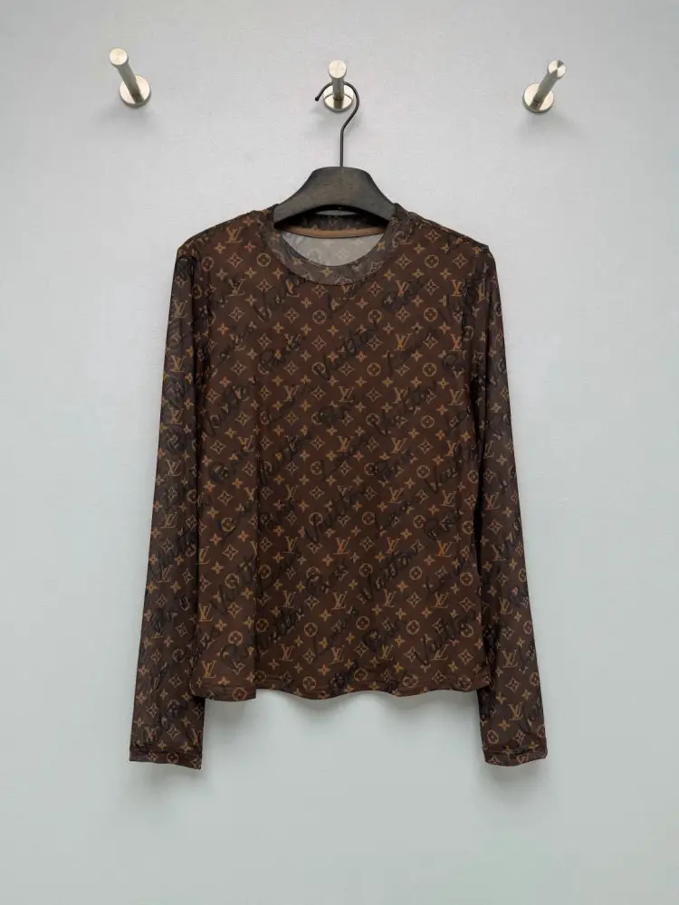 Louis Vuitton — Кофта жіноча