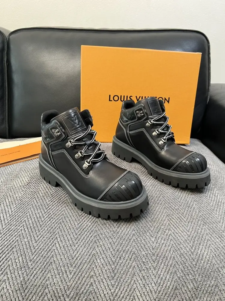 Louis Vuitton — Черевики чоловічі