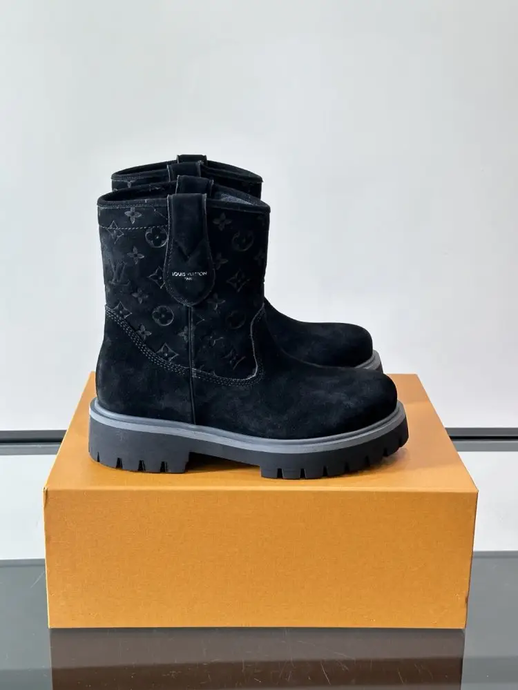 Louis Vuitton — Boots men's