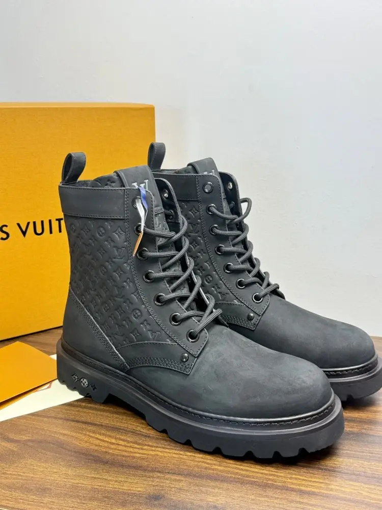 Louis Vuitton — Boots men's