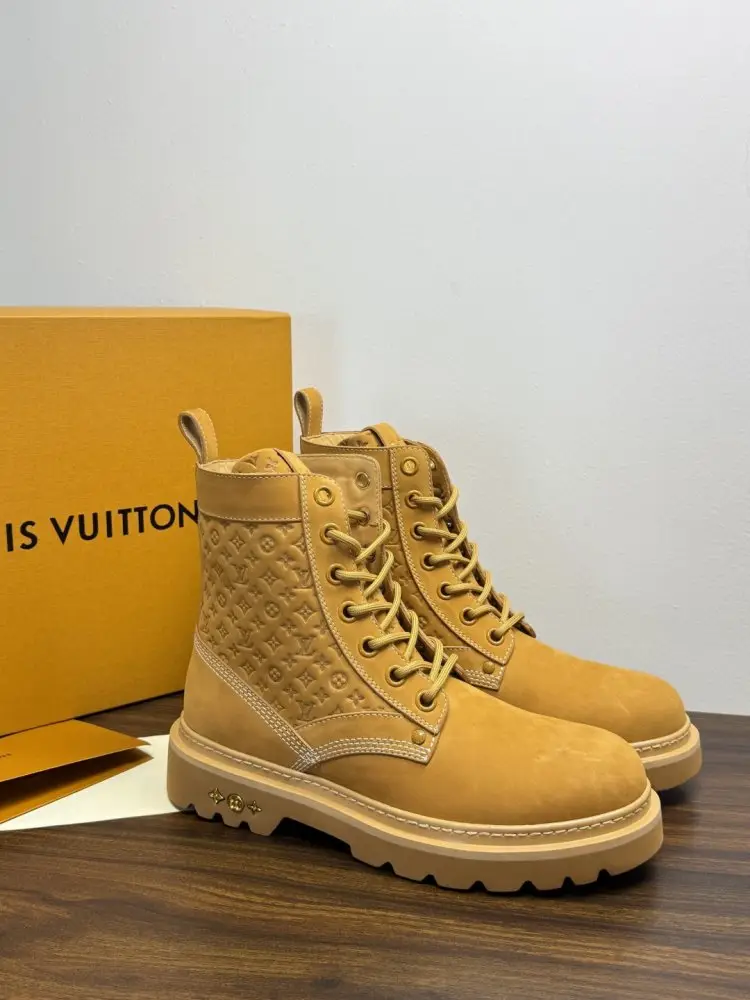Louis Vuitton — Boots men's