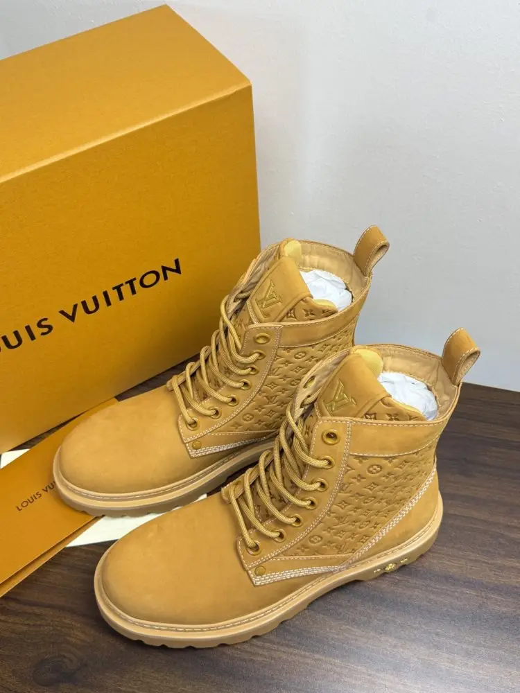 Louis Vuitton Boots men's — Photo 5