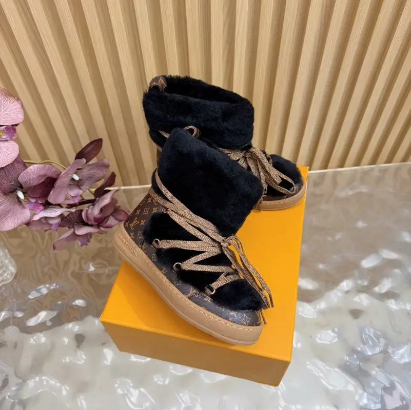 Louis Vuitton Ботинки зимние на меху — Фото 2