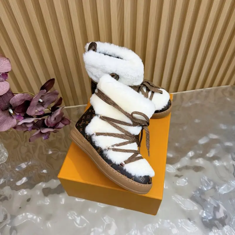 Louis Vuitton Ботинки зимние на меху — Фото 2