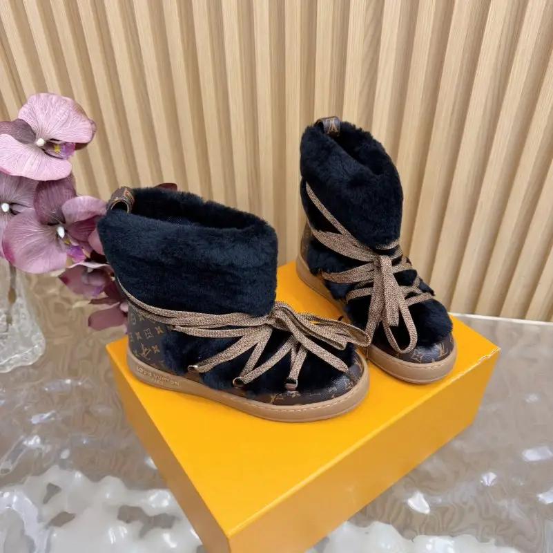 Louis Vuitton Ботинки зимние на меху — Фото 3