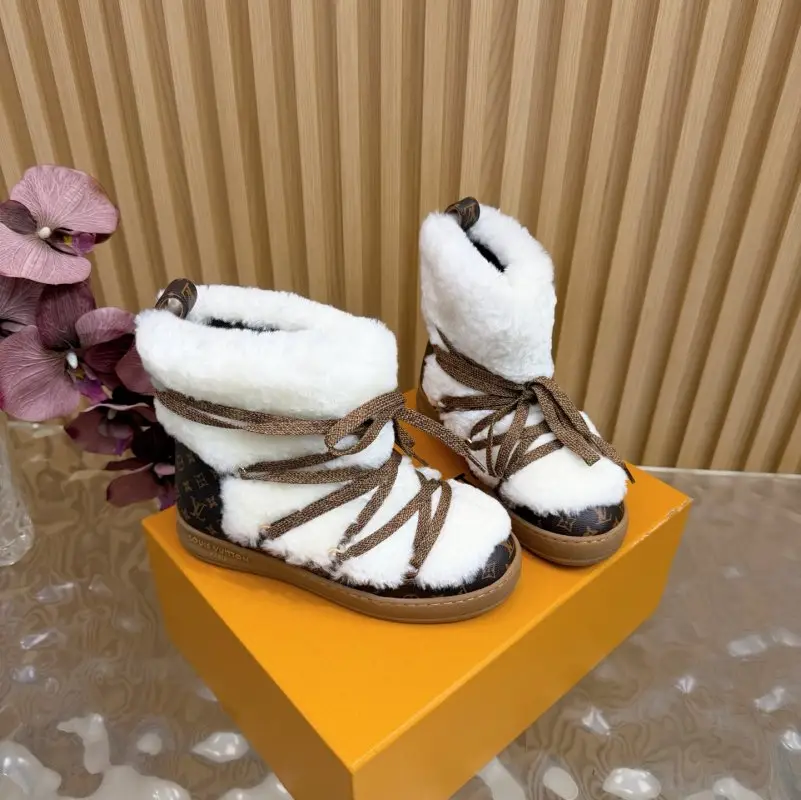 Louis Vuitton Ботинки зимние на меху — Фото 3