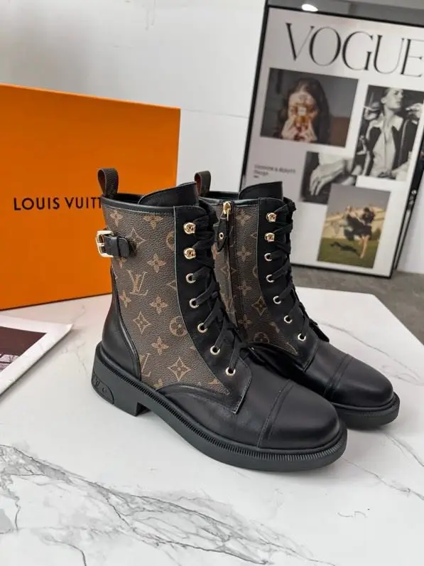 Louis Vuitton — Черевики жіночі