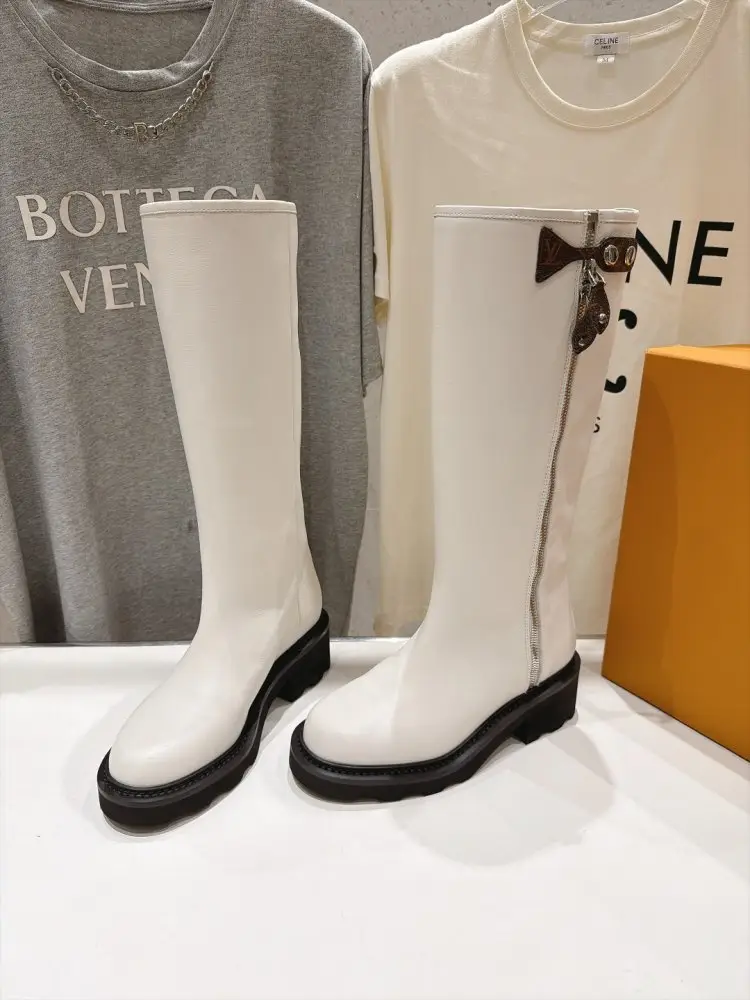 Louis Vuitton — Чоботи жіночі