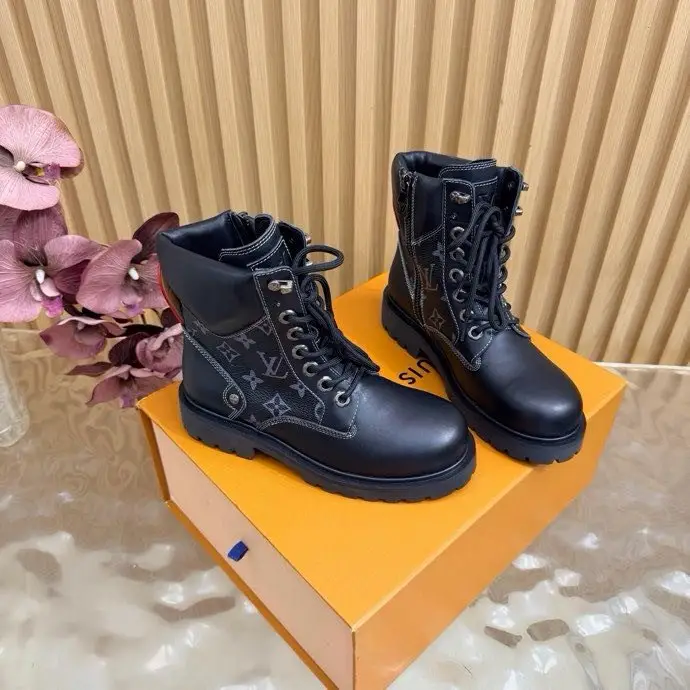 Louis Vuitton — Boots women's
