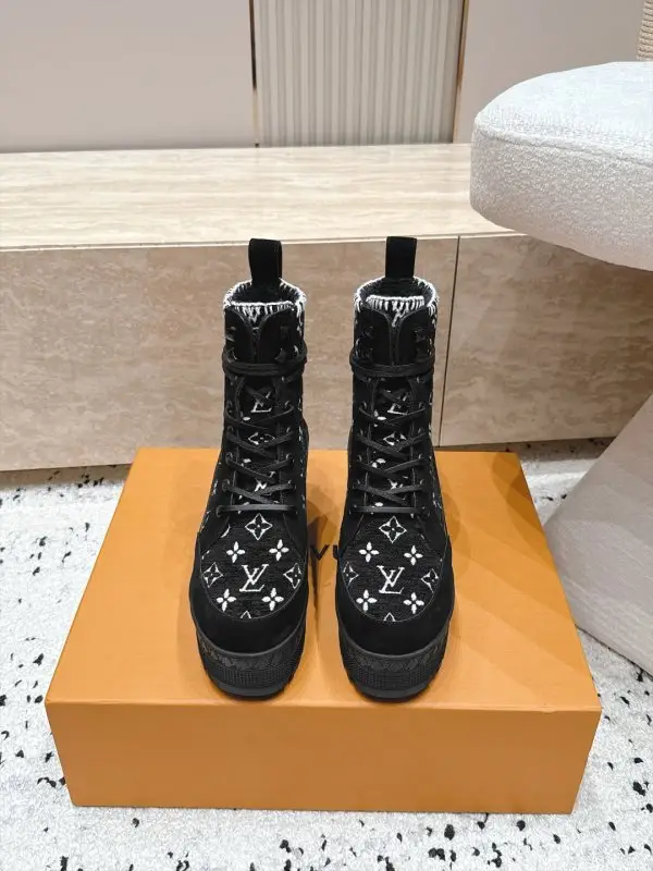 Louis Vuitton Черевики жіночі — Фото 2