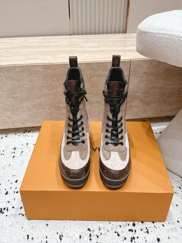 Louis Vuitton Ботинки женские — Фото 2
