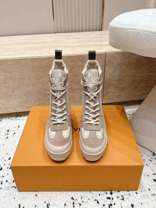 Louis Vuitton Ботинки женские — Фото 2