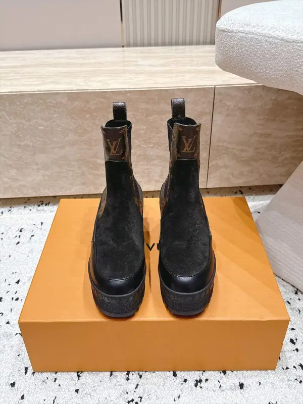 Louis Vuitton Черевики жіночі — Фото 2