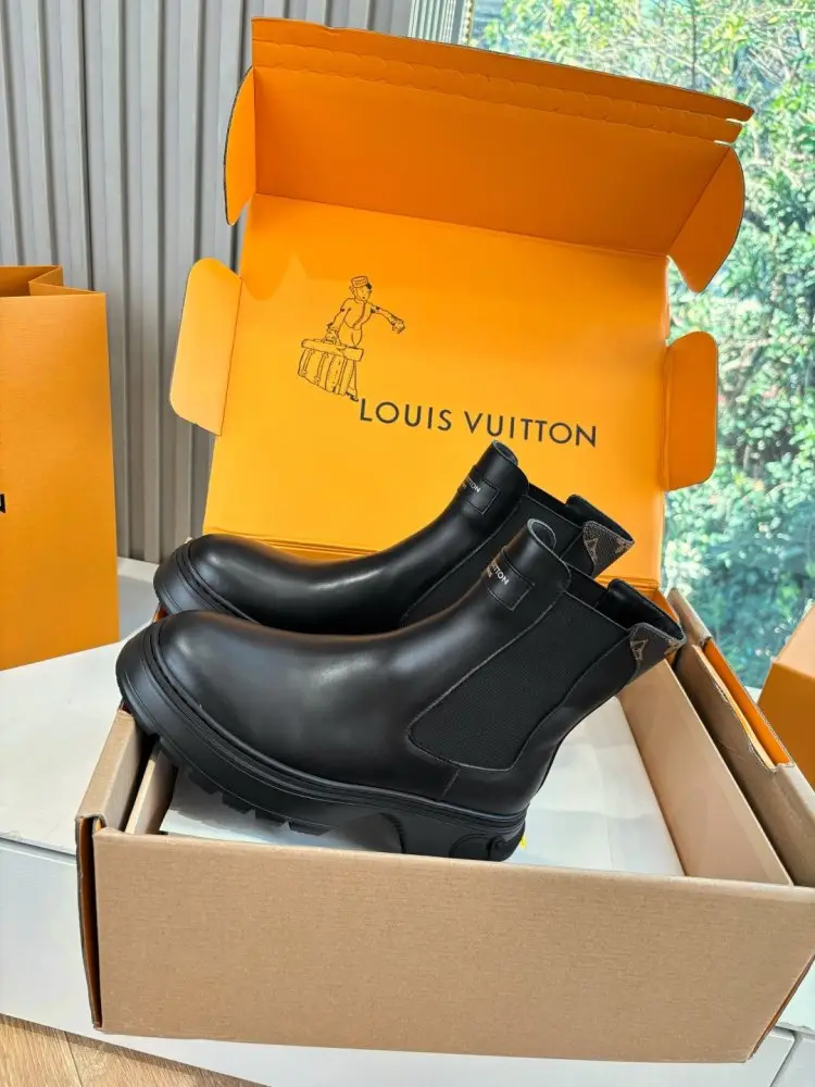 Louis Vuitton Черевики жіночі — Фото 2