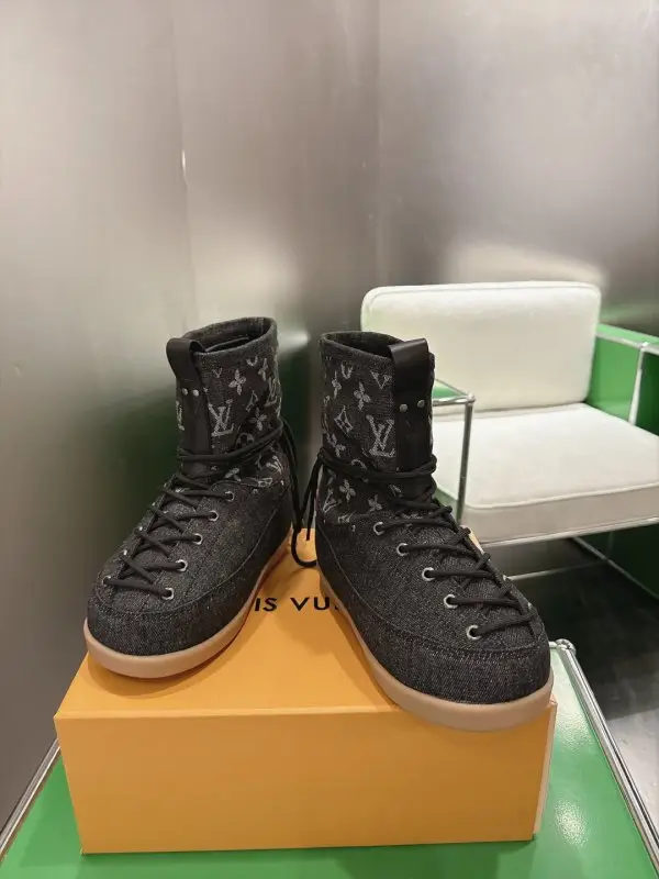 Louis Vuitton Ботинки женские — Фото 2