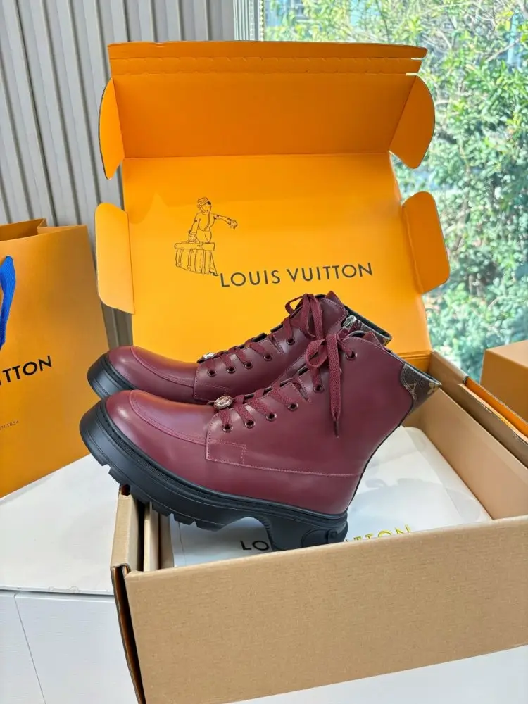 Louis Vuitton Ботинки женские — Фото 2