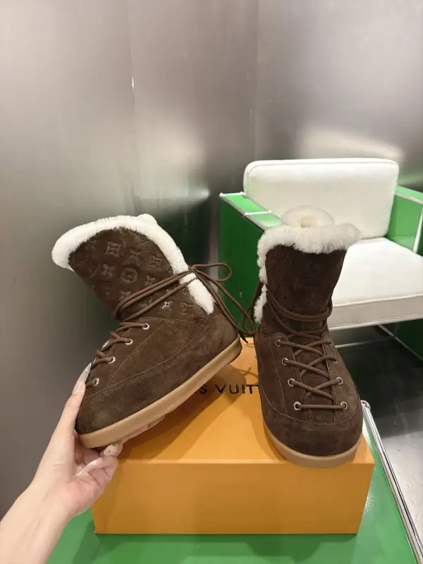 Louis Vuitton Ботинки женские — Фото 3