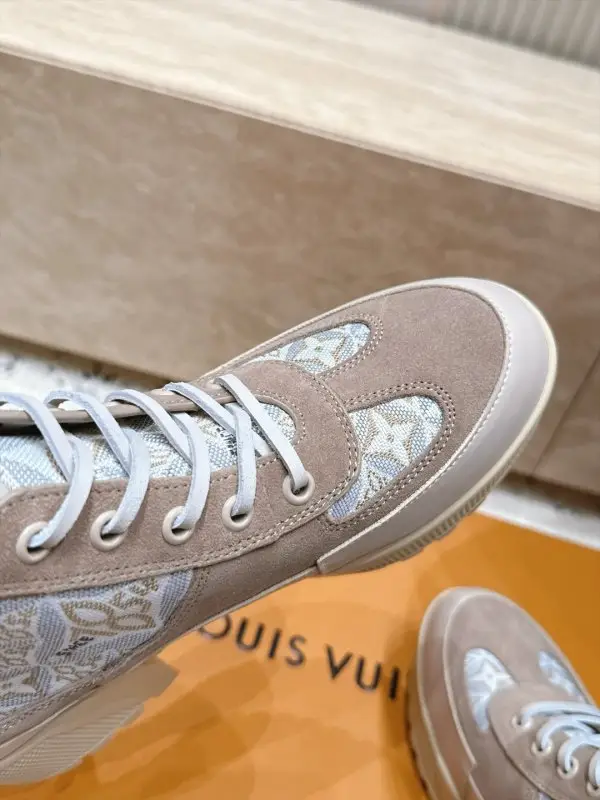 Louis Vuitton Ботинки женские — Фото 3