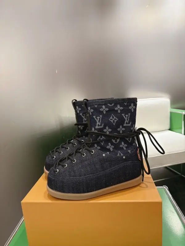 Louis Vuitton Черевики жіночі — Фото 4