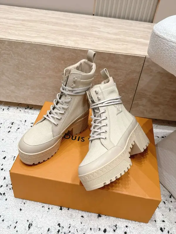 Louis Vuitton Boots women's — Photo 4