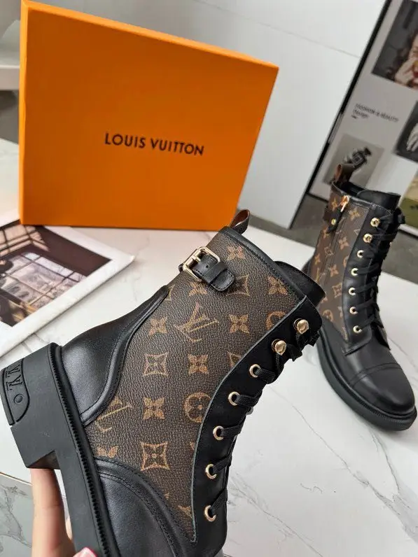 Louis Vuitton Черевики жіночі — Фото 4