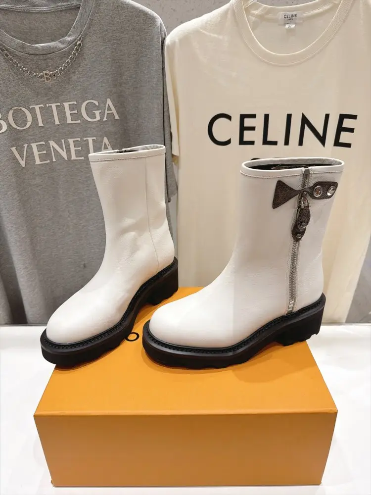 Louis Vuitton Boots women's — Photo 4