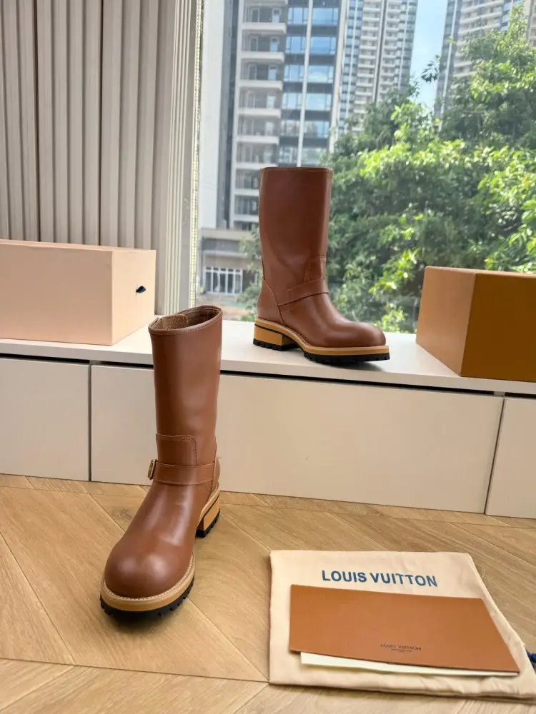 Louis Vuitton Boots women's — Photo 4