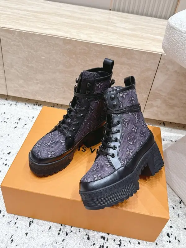 Louis Vuitton Boots women's — Photo 4