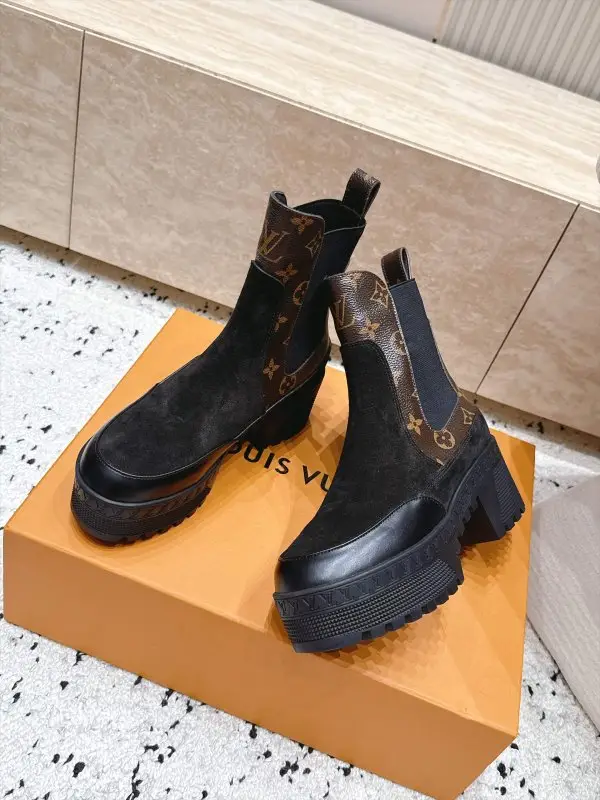 Louis Vuitton Черевики жіночі — Фото 4
