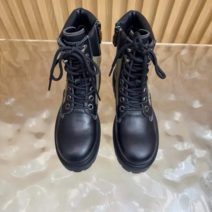 Louis Vuitton Boots women's — Photo 5