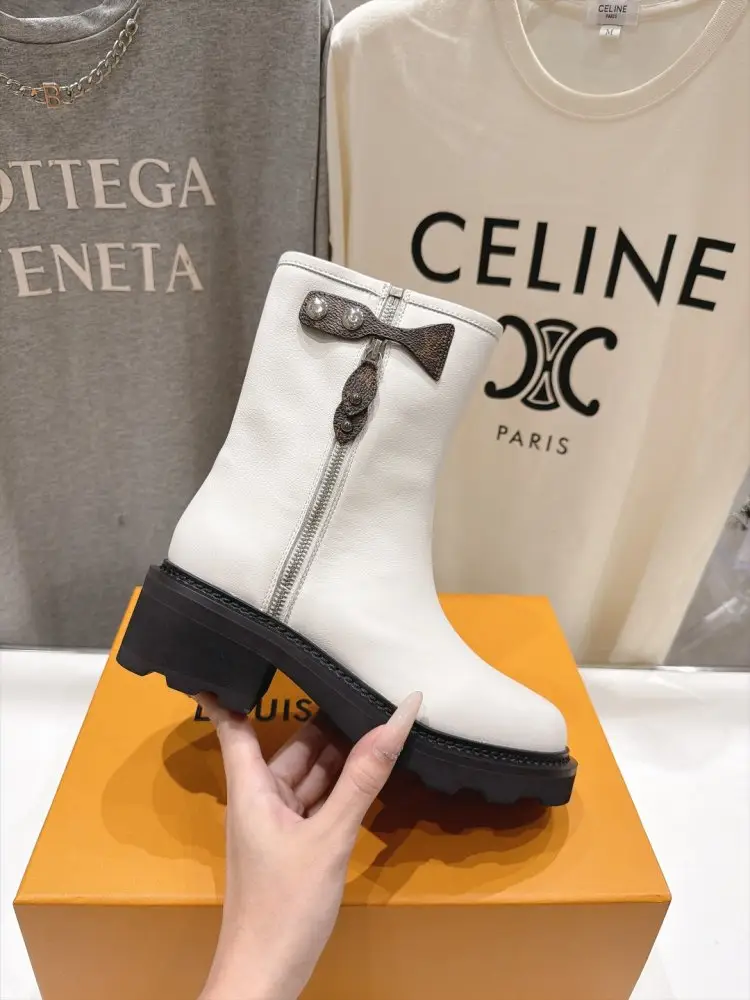 Louis Vuitton Boots women's — Photo 5