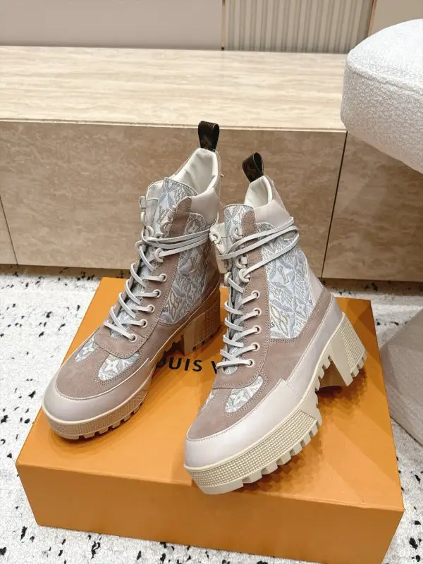Louis Vuitton Ботинки женские — Фото 5