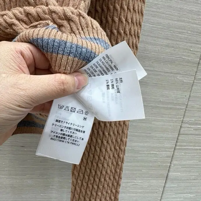 Louis Vuitton Cardigan cashmere — Photo 4