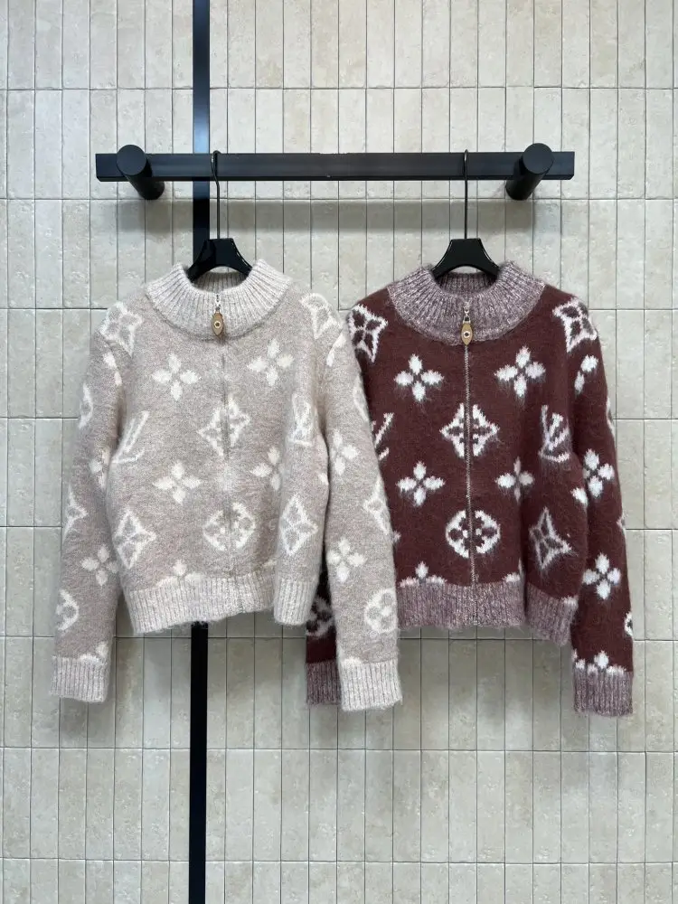 Louis Vuitton — Cardigan female