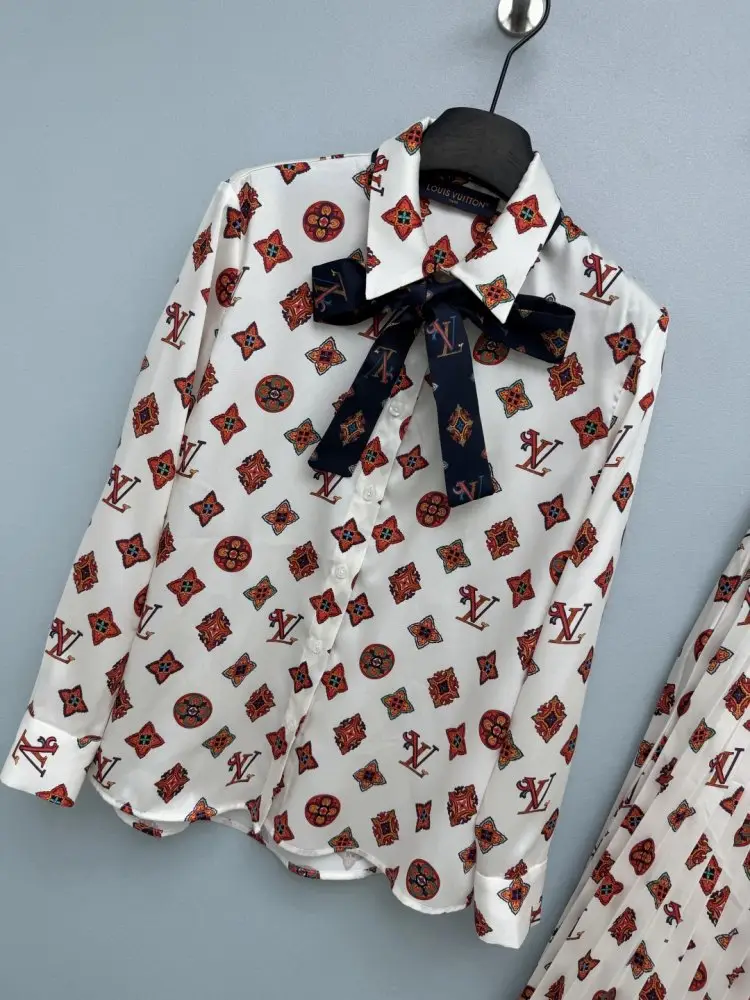 Louis Vuitton Костюм жіночий — Фото 2