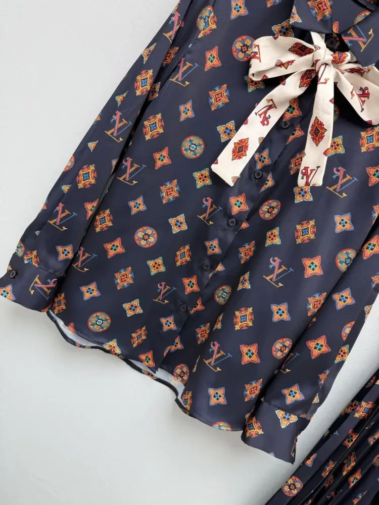Louis Vuitton Костюм жіночий — Фото 3