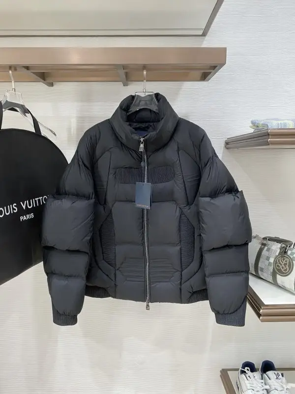 Louis Vuitton — Пуховик чоловічий