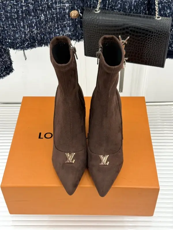 Louis Vuitton Эластичные ботильоны на высоком каблуке — Фото 4