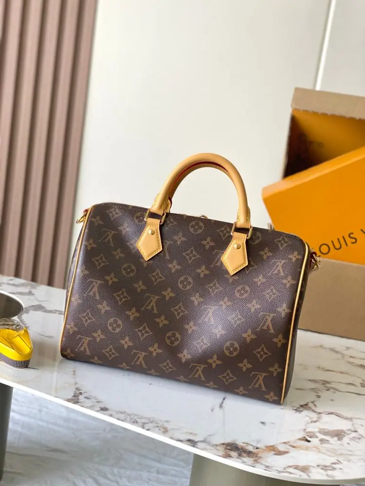 Louis Vuitton Эксклюзивная сумка LV Seoul Speedy Soft 30 — Фото 3