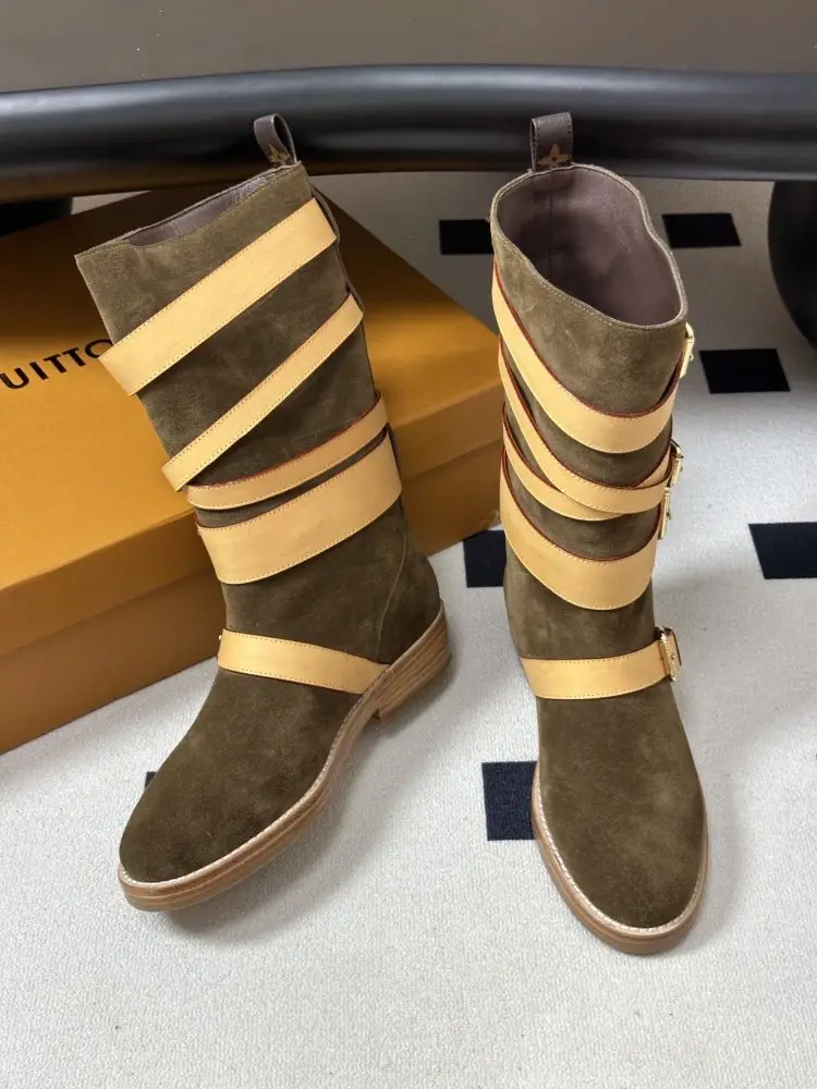 Louis Vuitton High boots from buckle LV AMIRAL — Photo 5