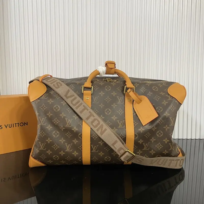 Louis Vuitton — Дорожняя сумка Dandy Duffle 50