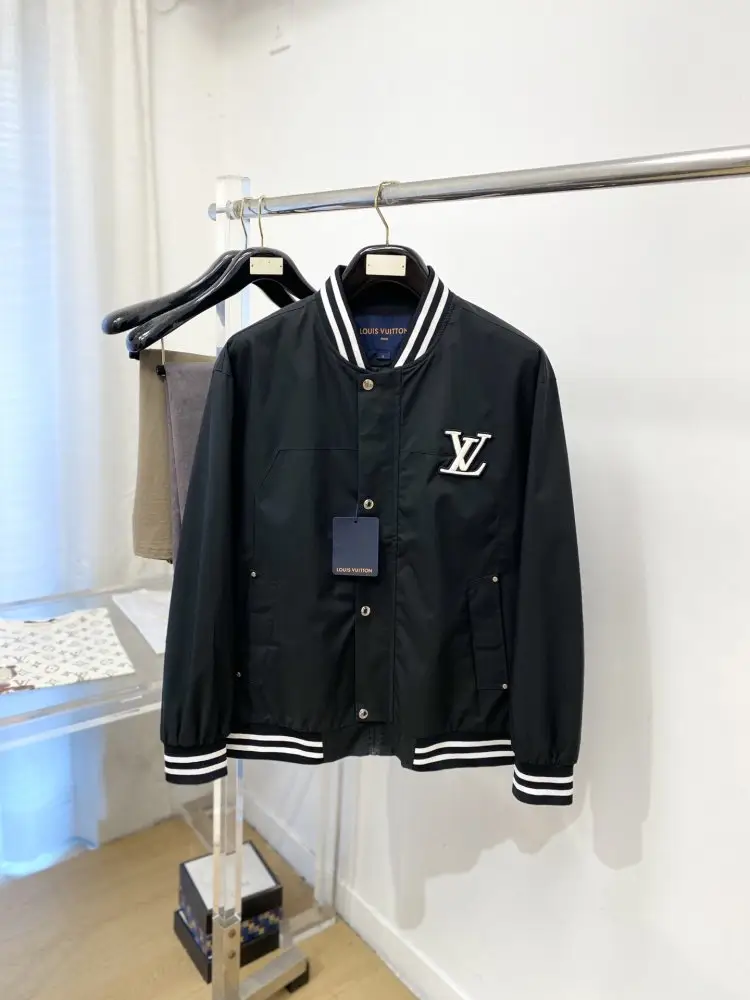 Louis Vuitton — Куртка мужская