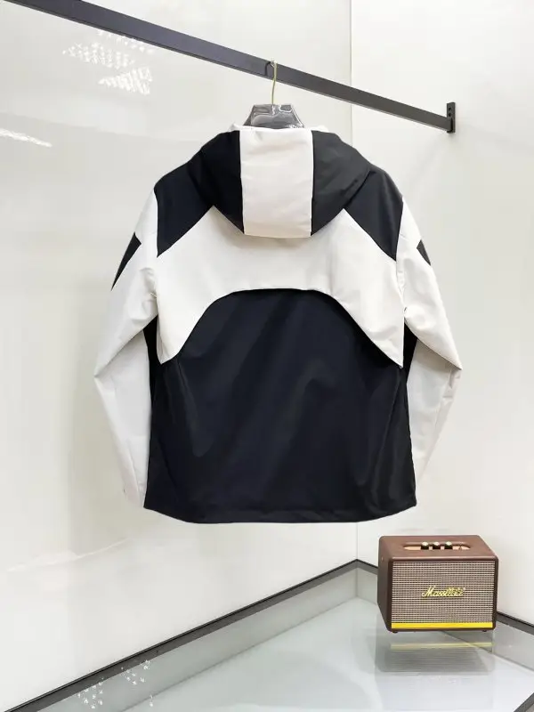 Louis Vuitton Jacket men's — Photo 2