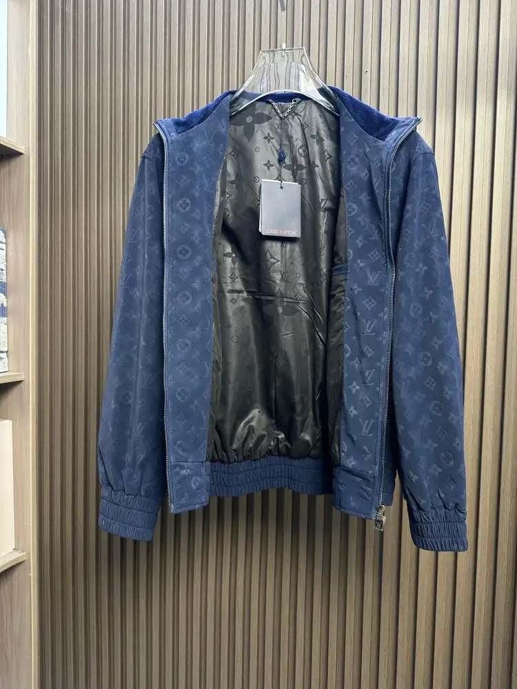Louis Vuitton Куртка чоловіча — Фото 2