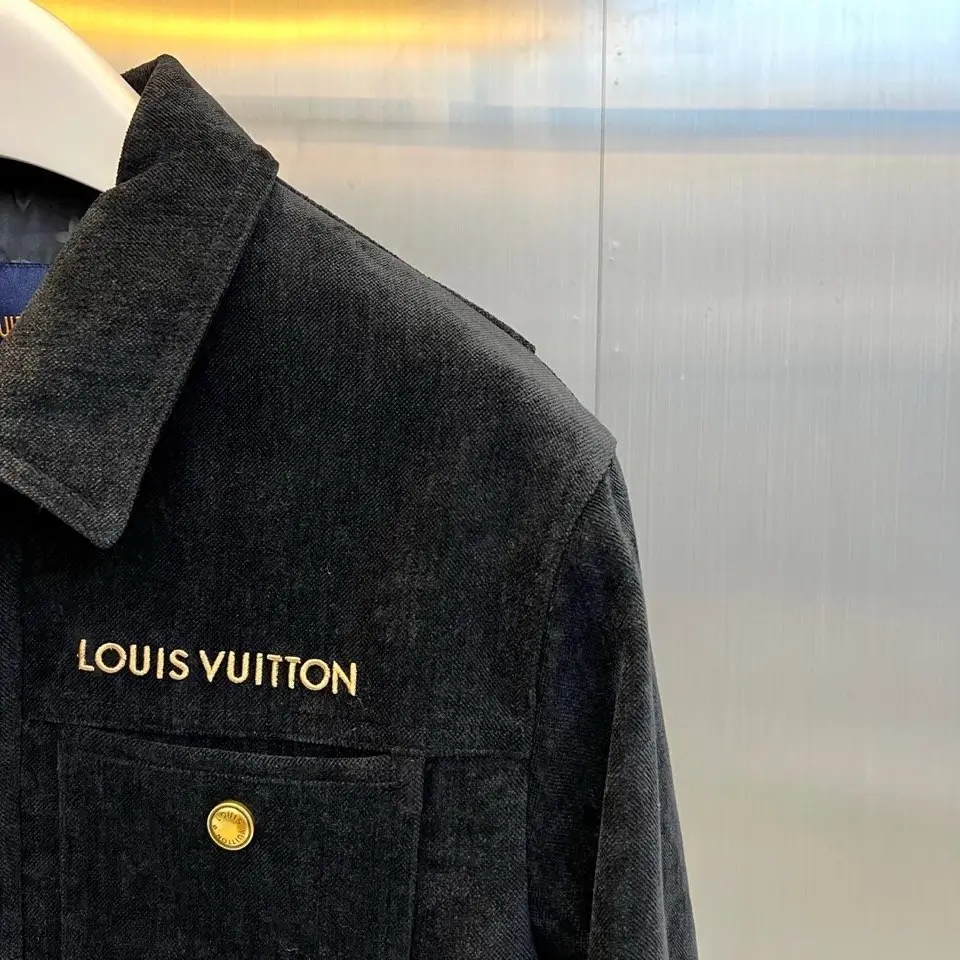 Louis Vuitton Куртка чоловіча — Фото 3