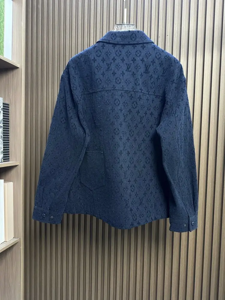 Louis Vuitton Куртка мужская — Фото 3